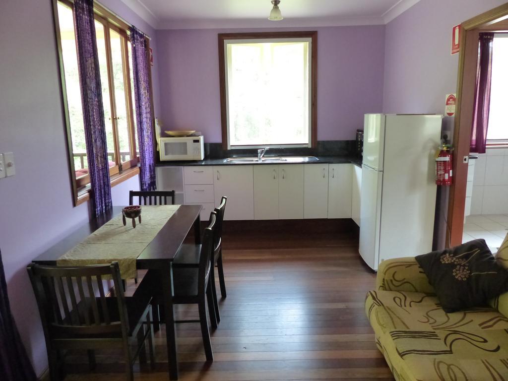 Teretre Cabins Nimbin Villa ภายนอก รูปภาพ