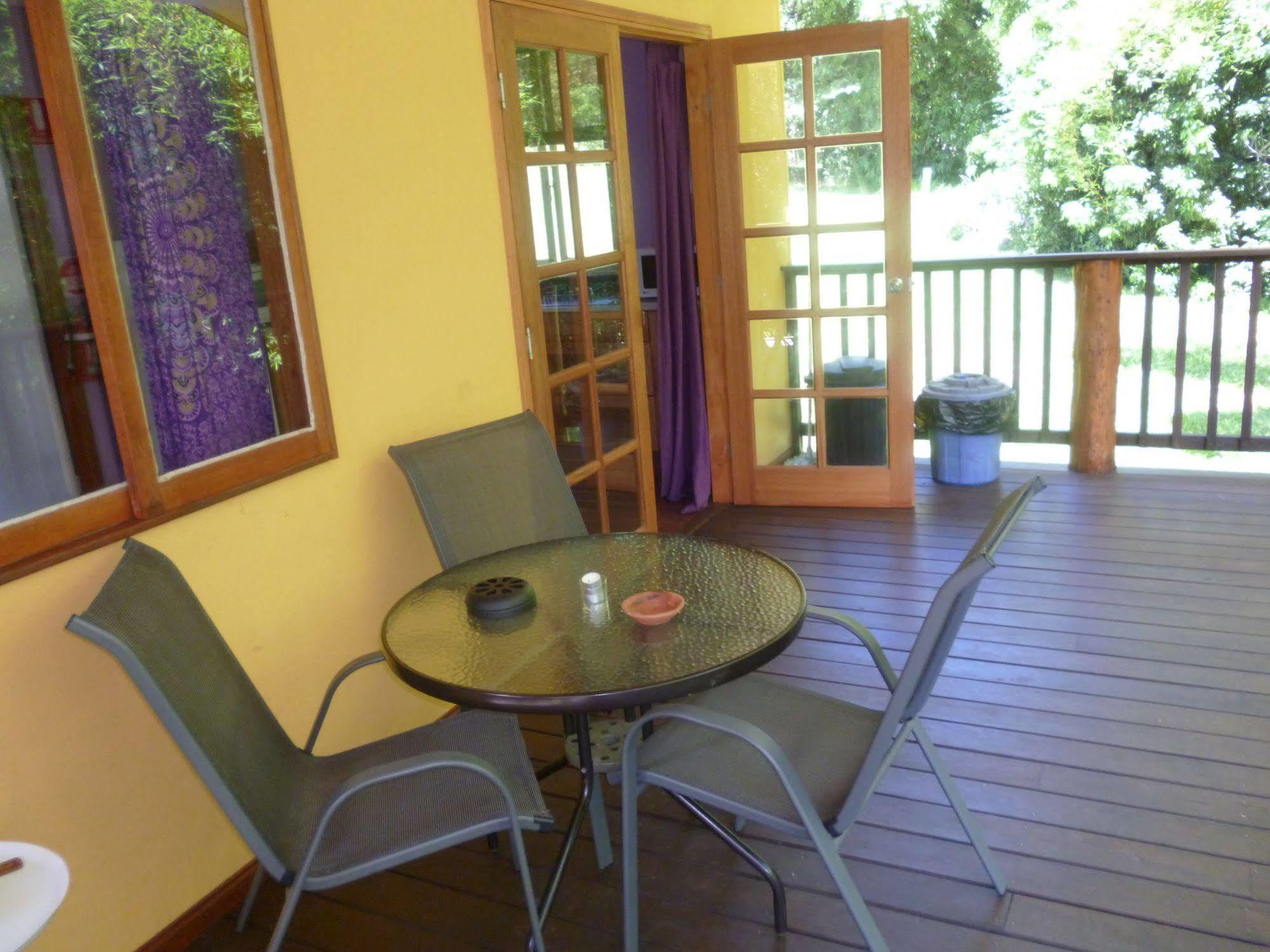 Teretre Cabins Nimbin Villa ภายนอก รูปภาพ